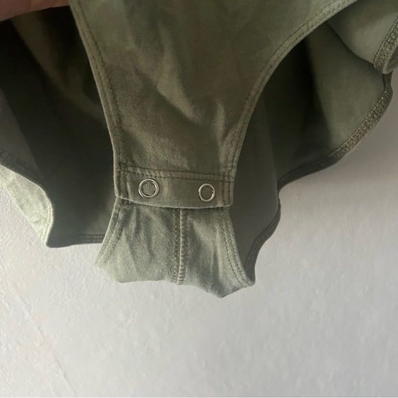 American Eagle Sage Green Bodysuit Size XXL - Picture 2 of 7